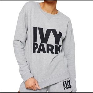 IVY PARK logo Crew sweatshirt